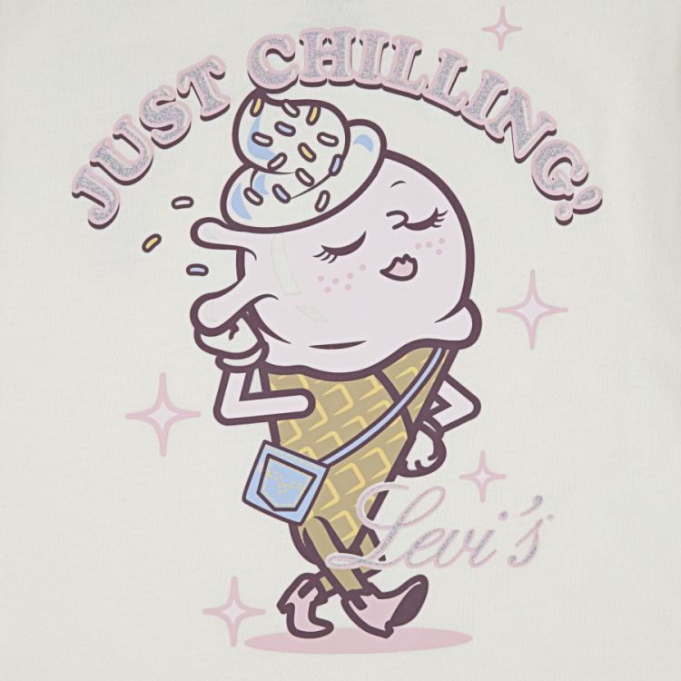 JUST CHILLING OVERSIZED T W1E