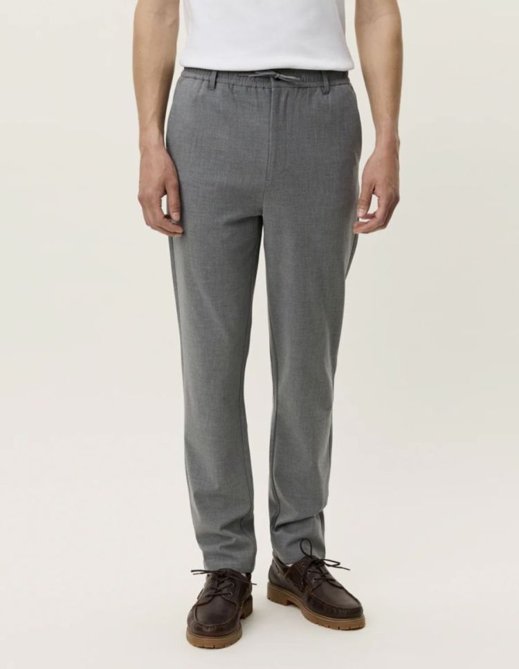 Como Tapered Textured Pants 320