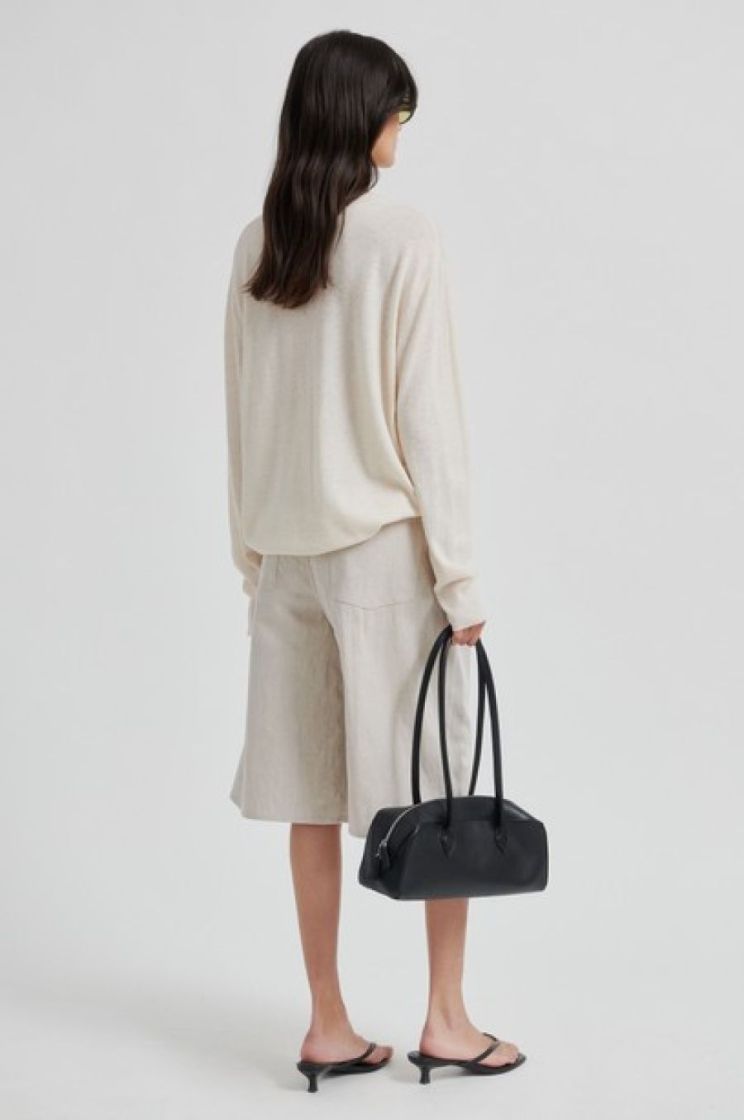 SOFT BEIGE