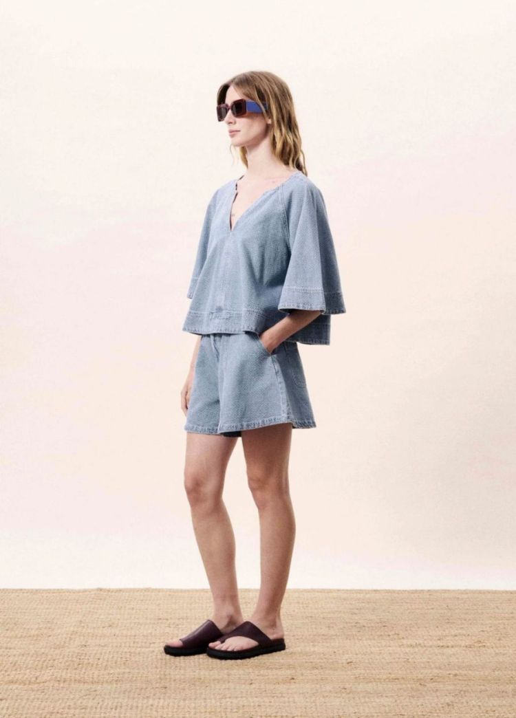  BLEU CLAIRE