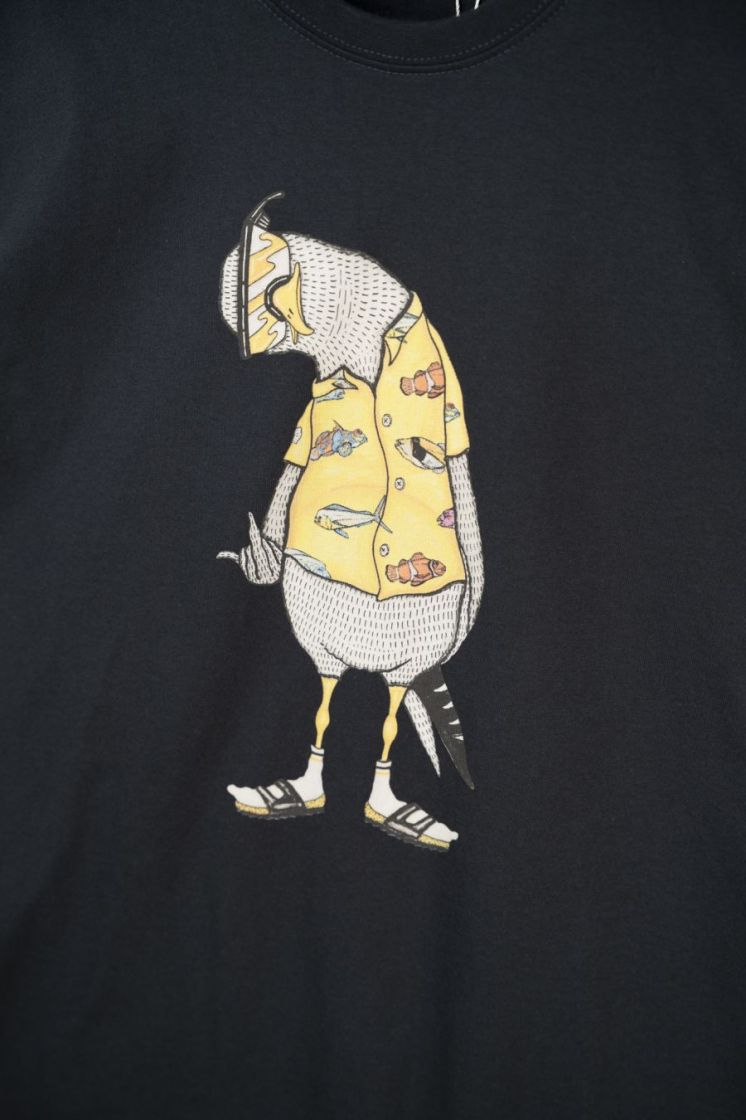Flipping the Bird T-shirt Moonless night