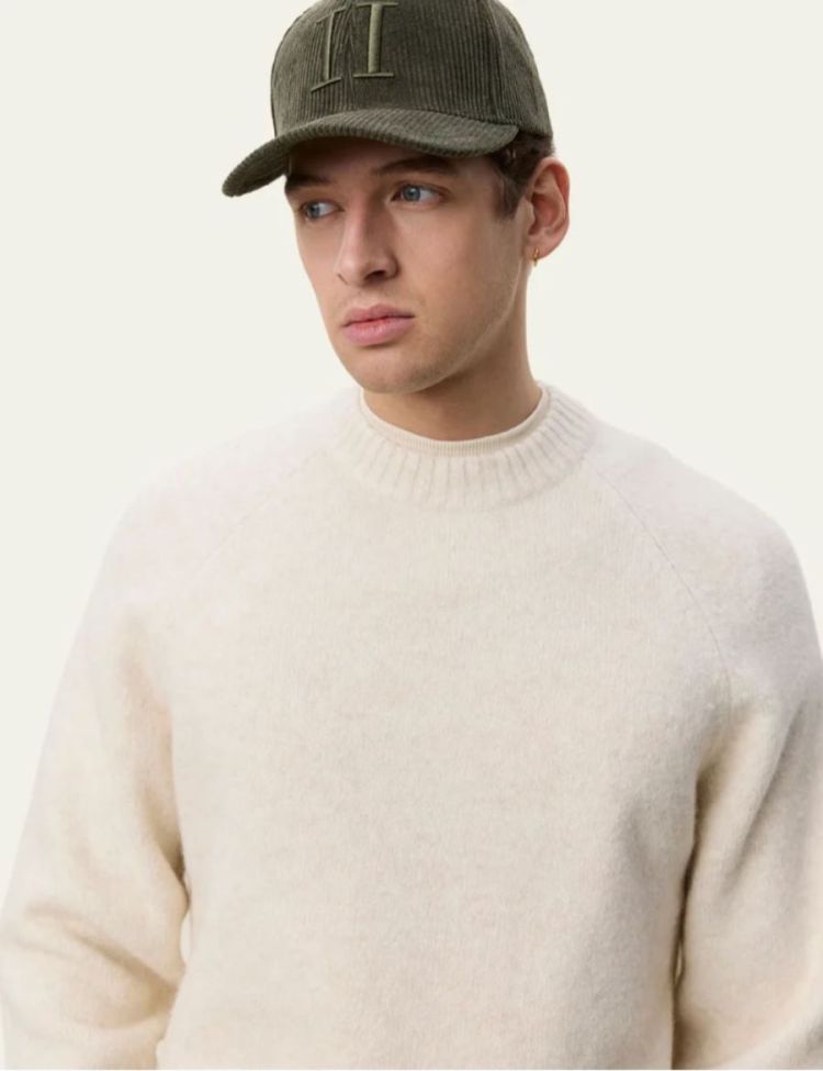 Soft Roundneck Knit ivory