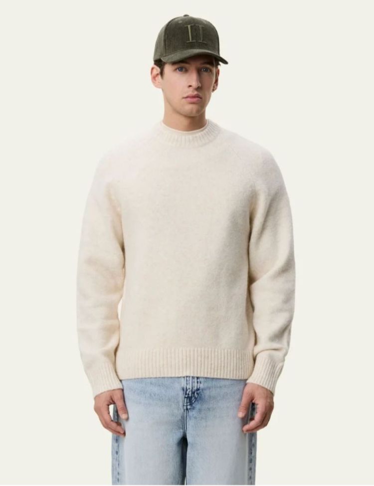 Soft Roundneck Knit ivory