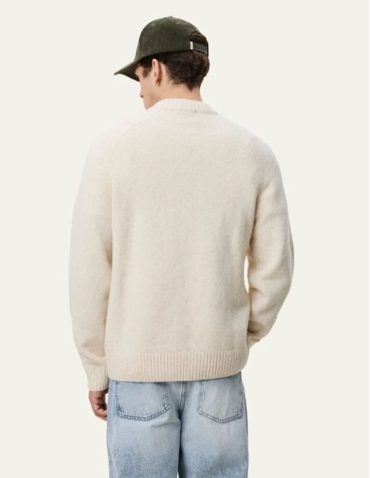 Soft Roundneck Knit ivory